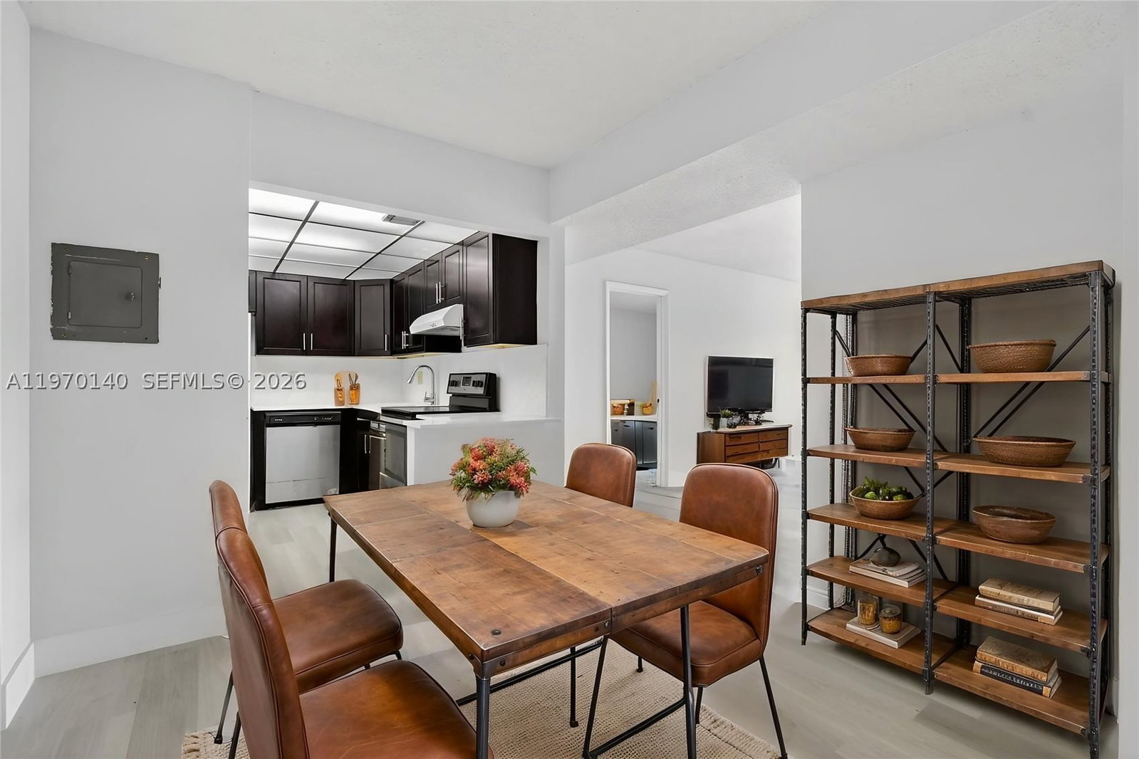 Real estate property located at 450 20th St #2120, Palm Beach, Casa Del Rio Condo, Boca Raton, FL