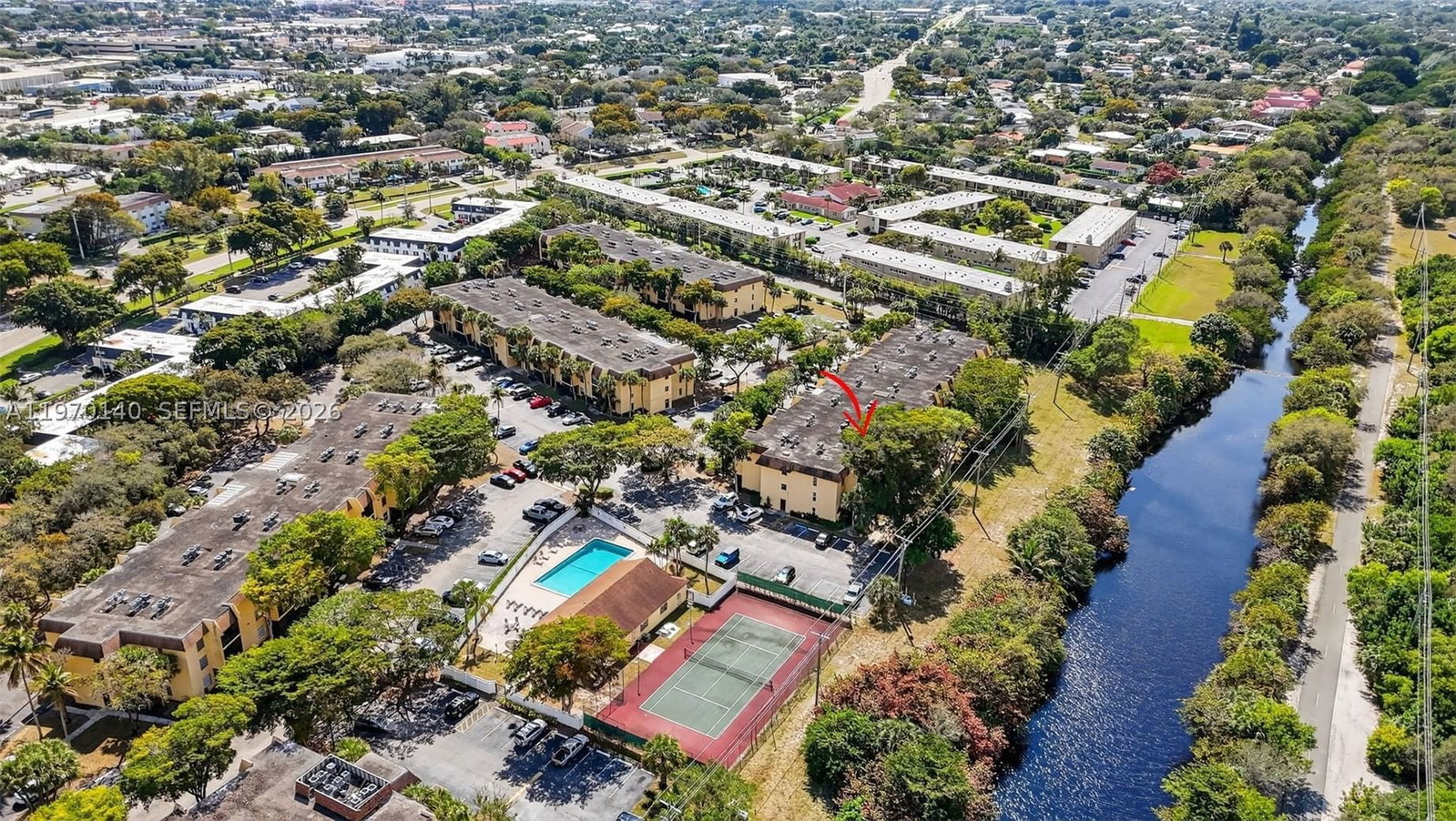 Real estate property located at 450 20th St #2120, Palm Beach, Casa Del Rio Condo, Boca Raton, FL