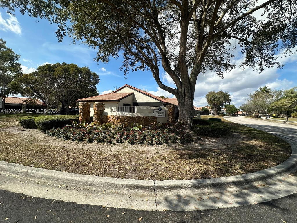 Real estate property located at 14975 48th Ter #25E, Miami-dade, Lakes Meadow Vilg Homes C, Miami, FL