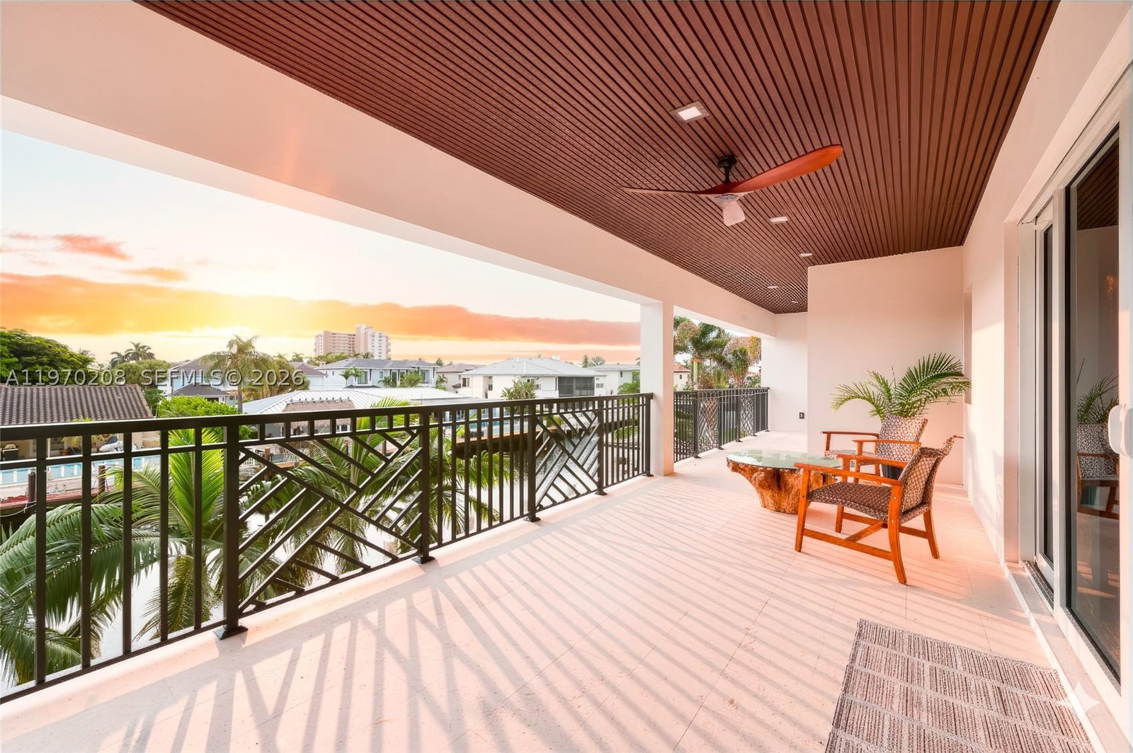 Real estate property located at 3740 29th Ave, Broward, Venetian Isles 1st Sec, Lighthouse Point, FL