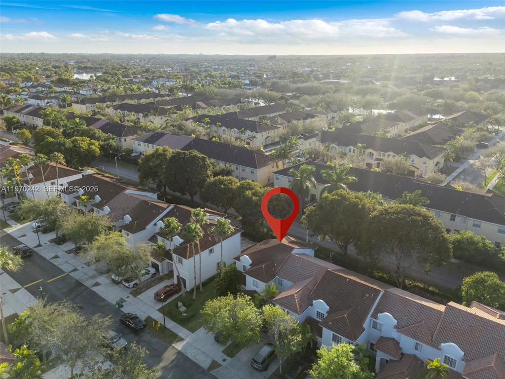 Real estate property located at 846 SW 148 TH PL, Miami-dade, Emerald Lakes, Miami, FL