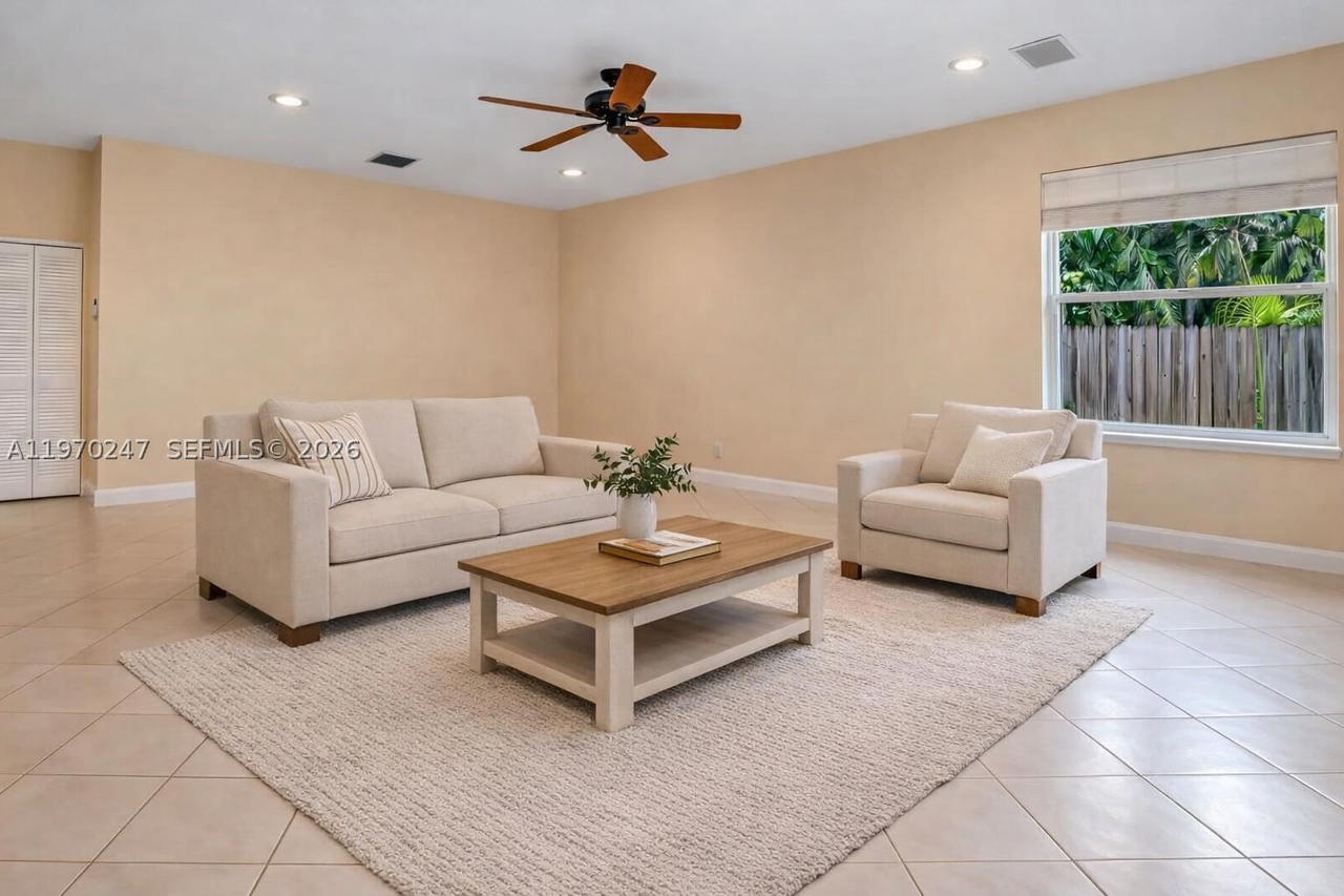 Real estate property located at 9480 Baritone Ct, Palm Beach, Symphony Bay, Boca Raton, FL