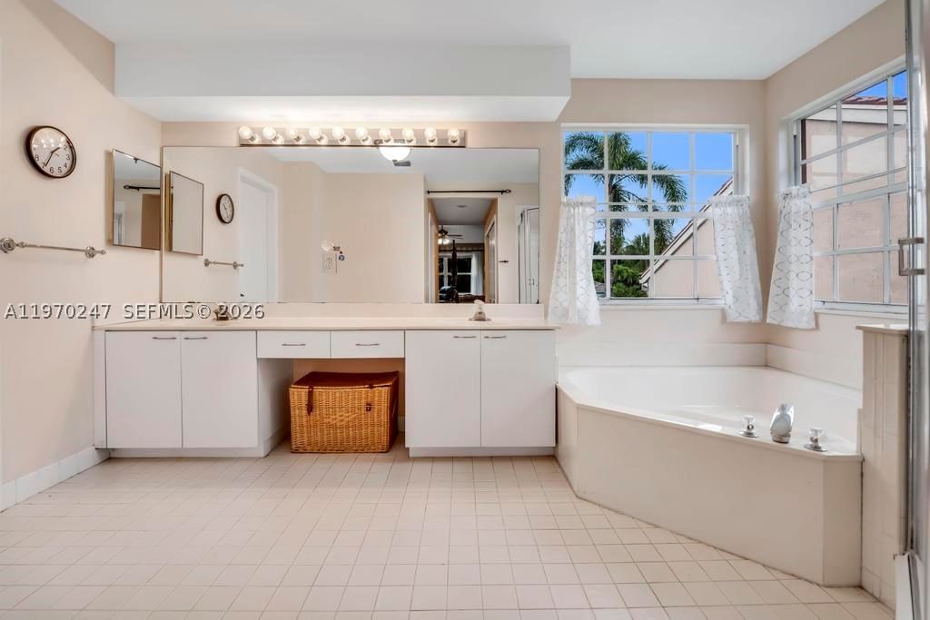 Real estate property located at 9480 Baritone Ct, Palm Beach, Symphony Bay, Boca Raton, FL