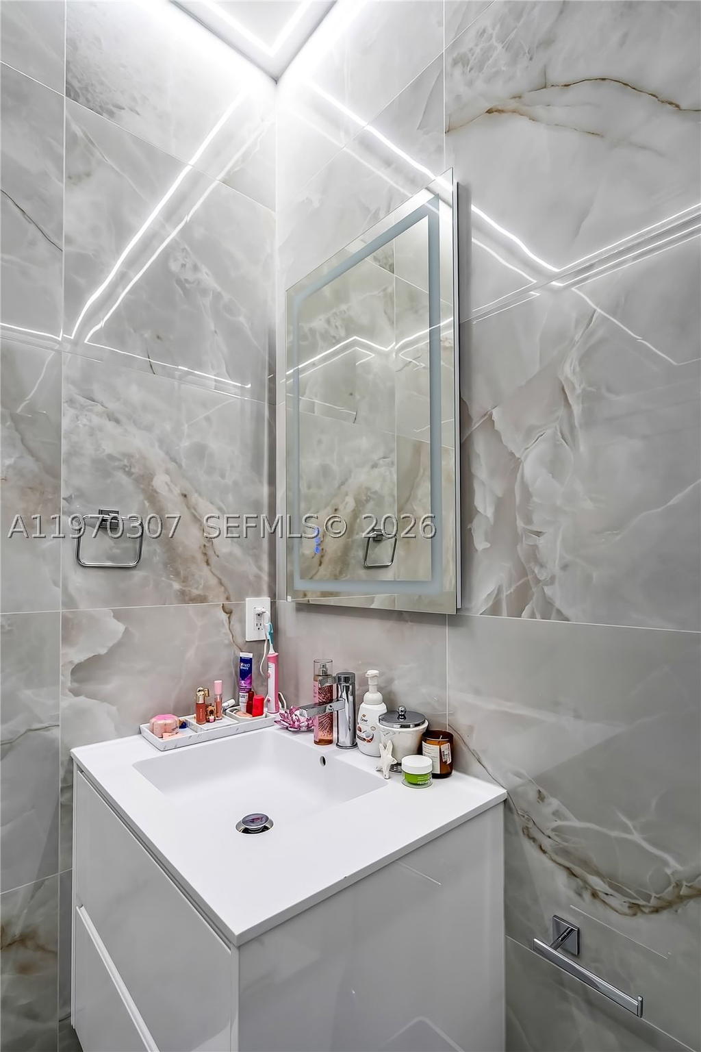 Real estate property located at 4566 Ficus St, Broward, Hillcrest Country Club So, Hollywood, FL