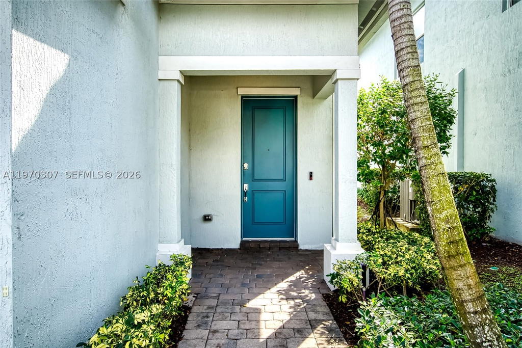 Real estate property located at 4566 Ficus St, Broward, Hillcrest Country Club So, Hollywood, FL