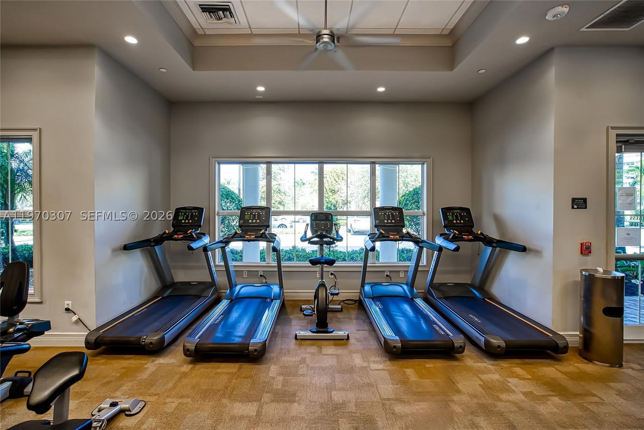 Real estate property located at 4566 Ficus St, Broward, Hillcrest Country Club So, Hollywood, FL