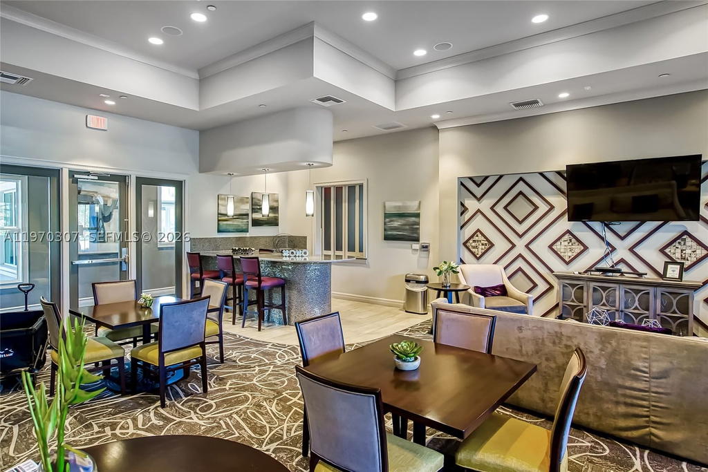 Real estate property located at 4566 Ficus St, Broward, Hillcrest Country Club So, Hollywood, FL