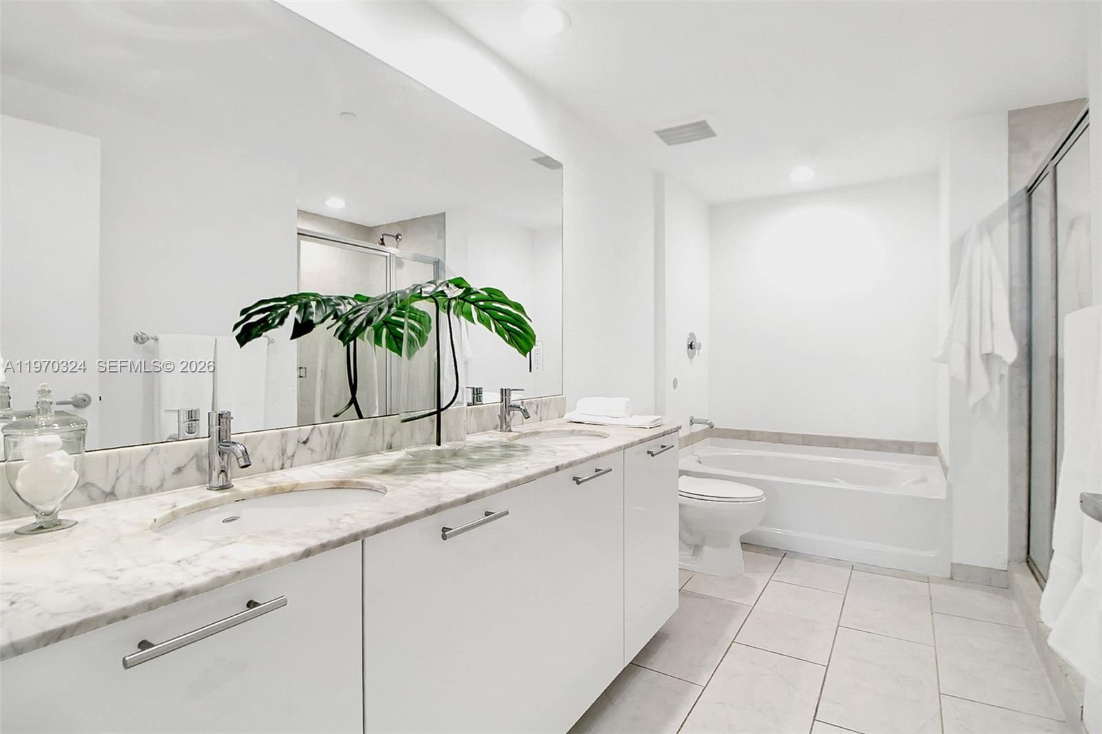 Real estate property located at 951 Brickell Ave #505, Miami-dade, The Plaza 901 Brickell Co, Miami, FL
