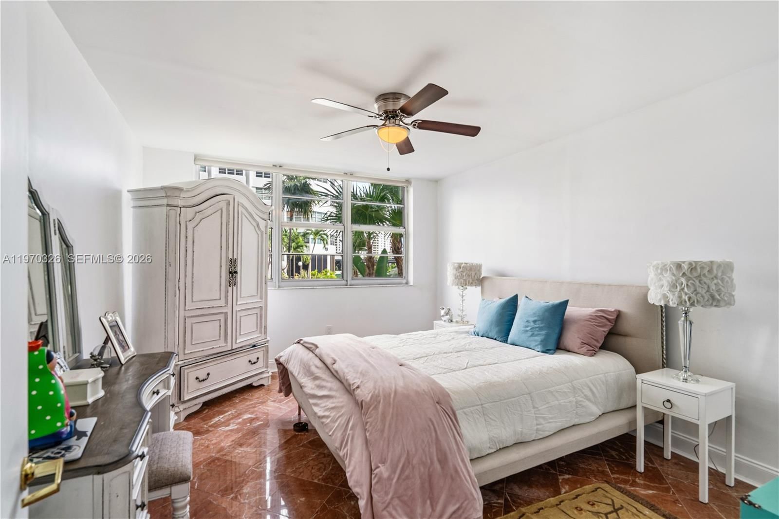 Real estate property located at 905 Brickell Bay Dr #230, Miami-dade, Four Ambassadors Condo, Miami, FL