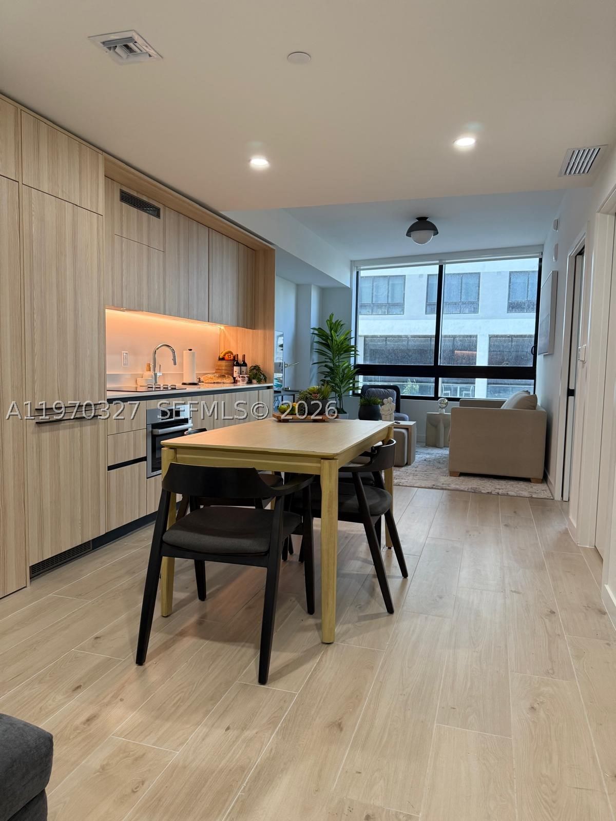 Real estate property located at 225 Miami Ave #804, Miami-dade, District 225, Miami, FL