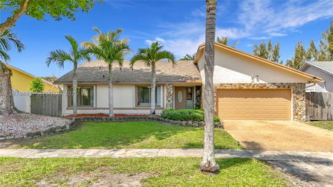 Real estate property located at 4241 74th Ave, Broward, Boulevard North, Lauderhill, FL