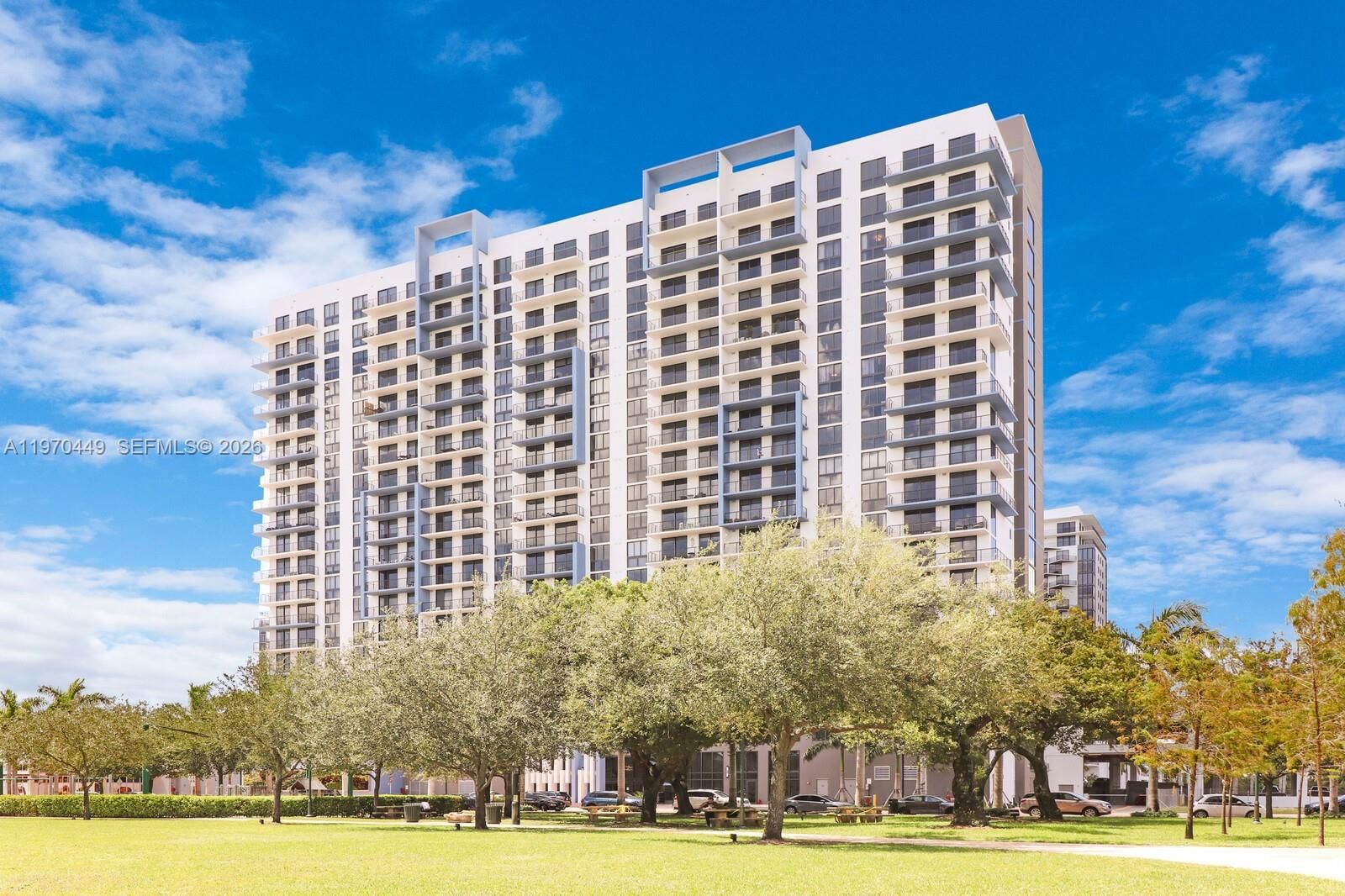 Real estate property located at 5350 84th Ave #601, Miami-dade, 5350 Park Condo, Doral, FL