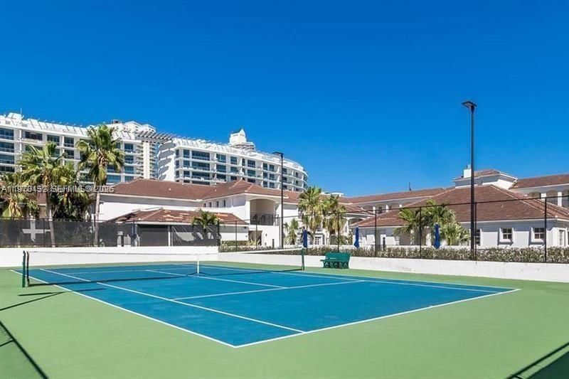 Real estate property located at 3255 184th St #12215, Miami-dade, Village By The Bay Condo, Aventura, FL