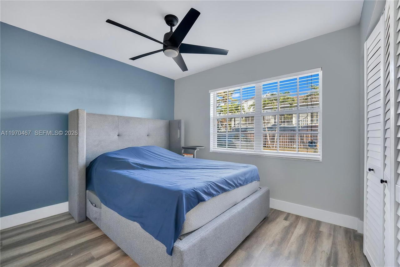 Real estate property located at 7020 173rd Dr #505, Miami-dade, Lago Del Rey Condo, Hialeah, FL
