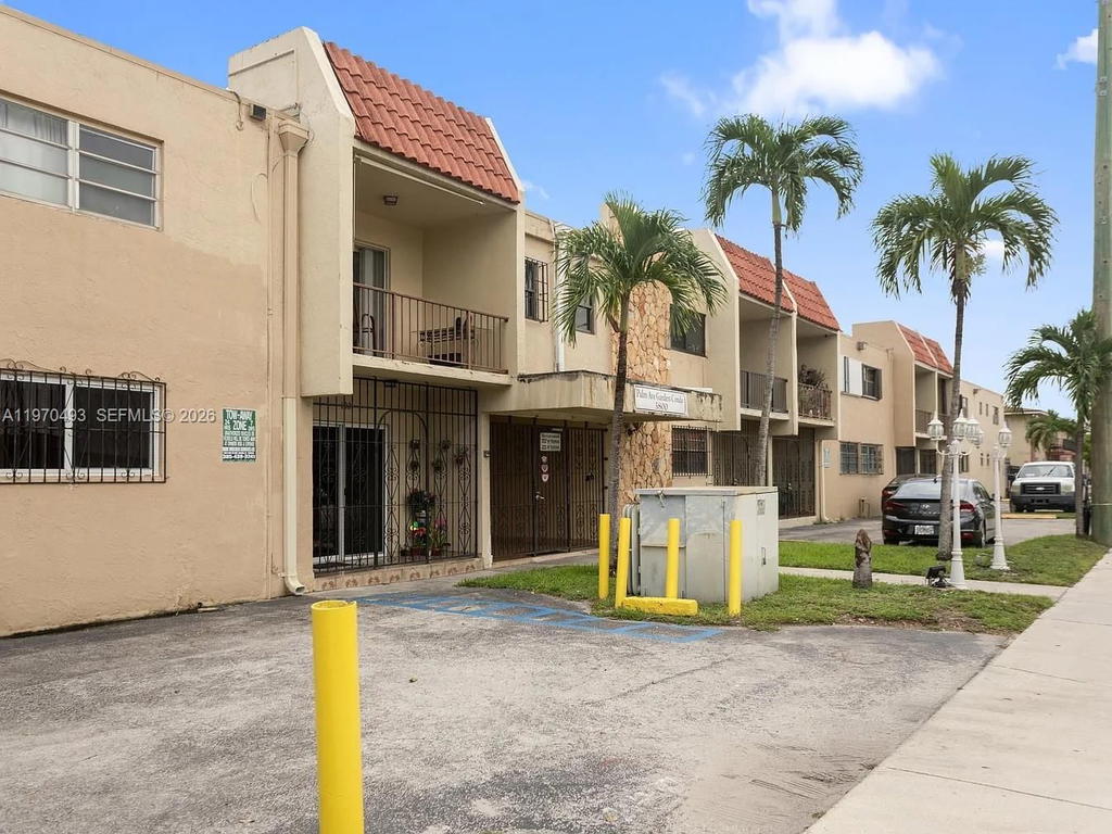 Real estate property located at 3800 Palm Ave #217, Miami-dade, Palm Ave Gardens Condo, Hialeah, FL