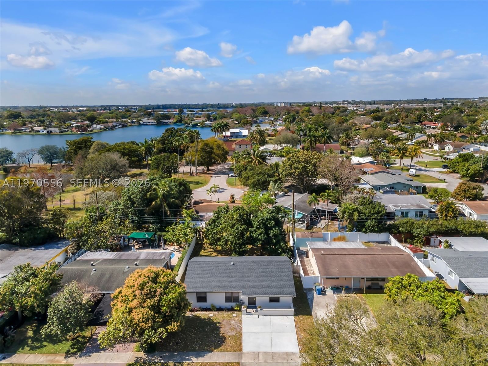 Real estate property located at 4141 16th Ave, Broward, Twin Lakes Homes Sec 4, Oakland Park, FL