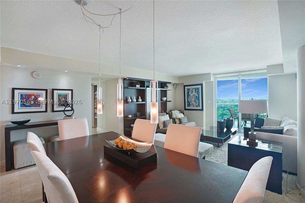 Real estate property located at 2101 Brickell Ave #1812, Miami-dade, Skyline On Brickell Condo, Miami, FL