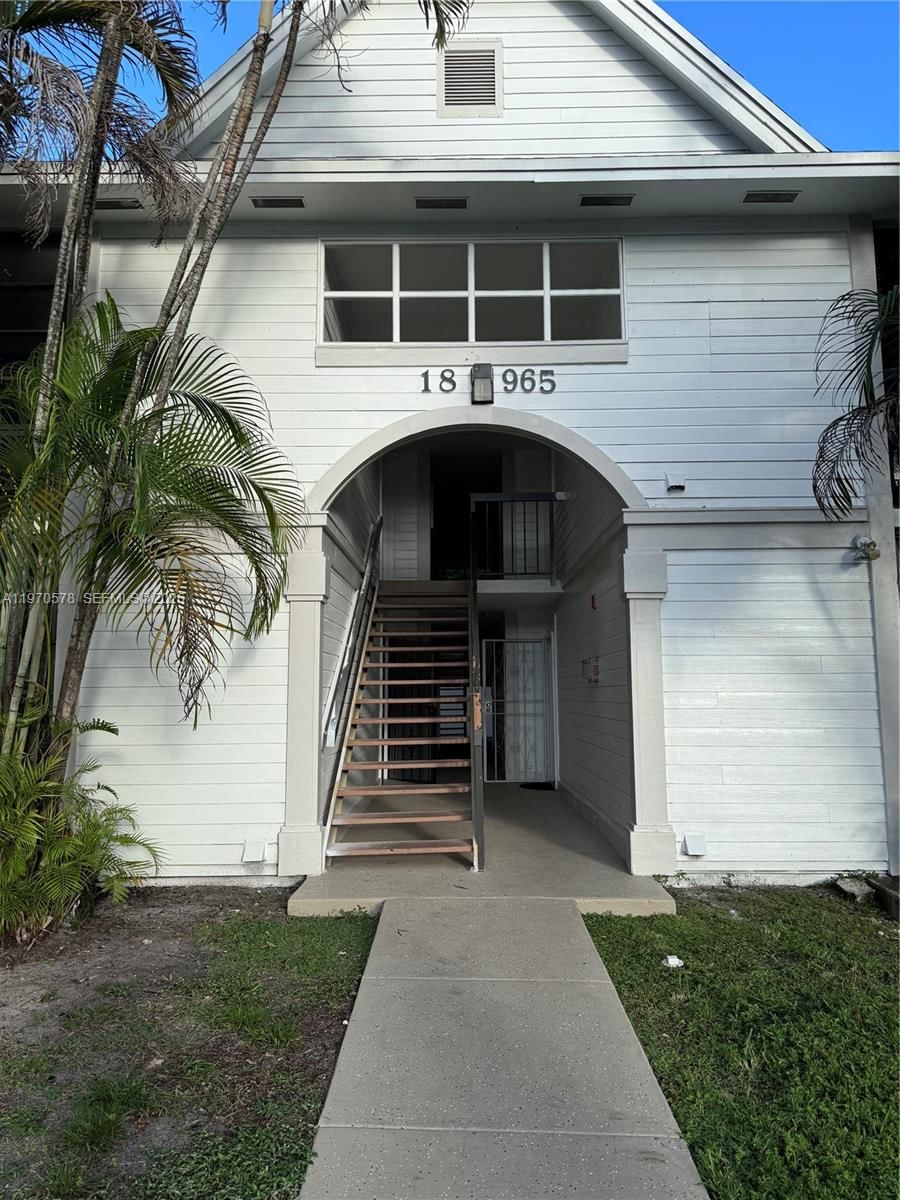 Real estate property located at 18965 62nd Ave #105, Miami-dade, Countryside Village Condo, Hialeah, FL