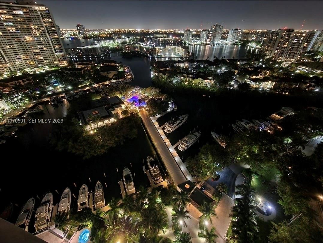 Real estate property located at 1000 Island Blvd #1004, Miami-dade, 1000 Isl Blvd Williams Is, Aventura, FL