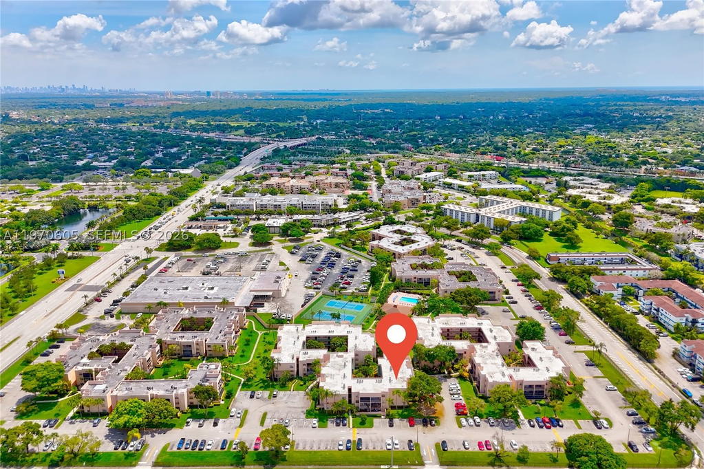 Real estate property located at 10525 112th Ave #117, Miami-dade, Garden Of Kendall Condo N, Miami, FL
