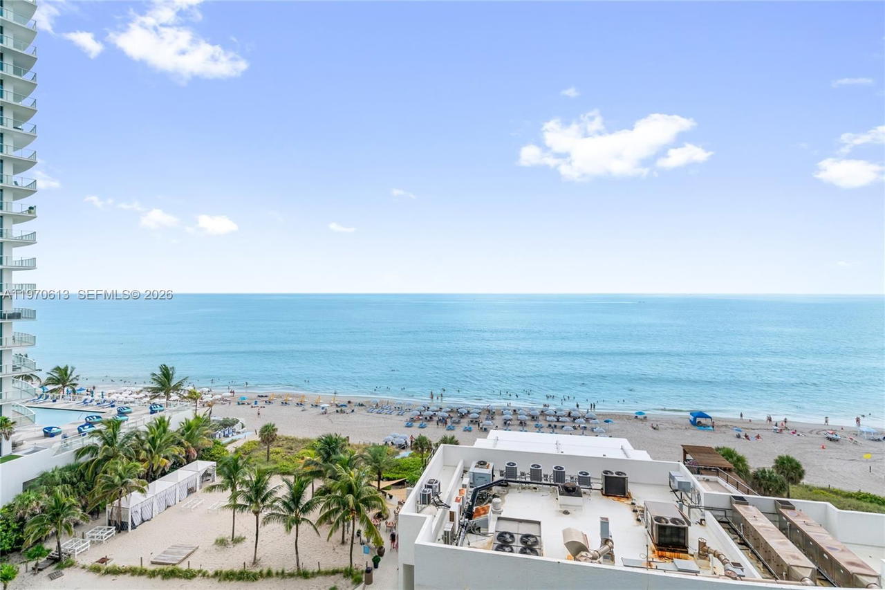 Real estate property located at 4111 Ocean Dr #702, Broward, 4111 South Ocean Drive Co, Hollywood, FL