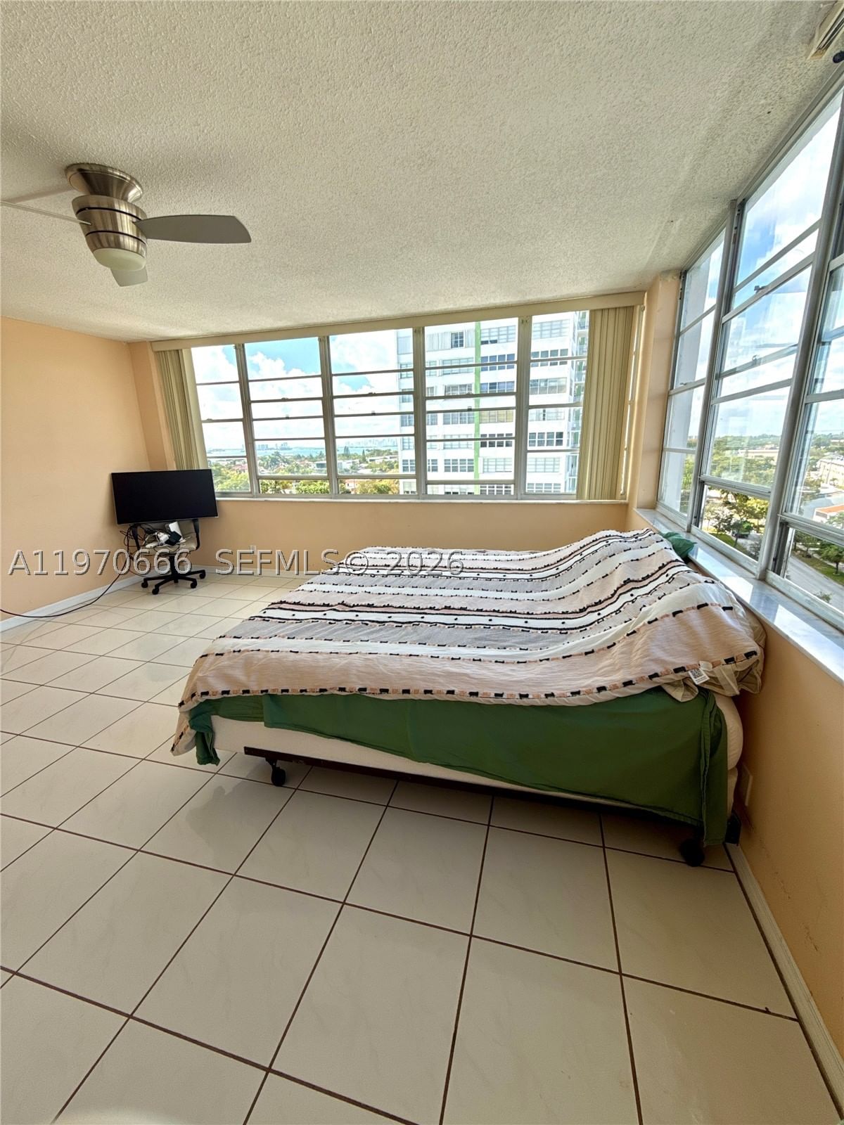 Real estate property located at 2150 Sans Souci Blvd B811, Miami-dade, Bayview Towers Condo Sout, North Miami, FL