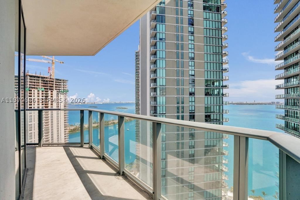 Real estate property located at 501 31st St #3306, Miami-dade, Paraiso Bayviews Condo, Miami, FL