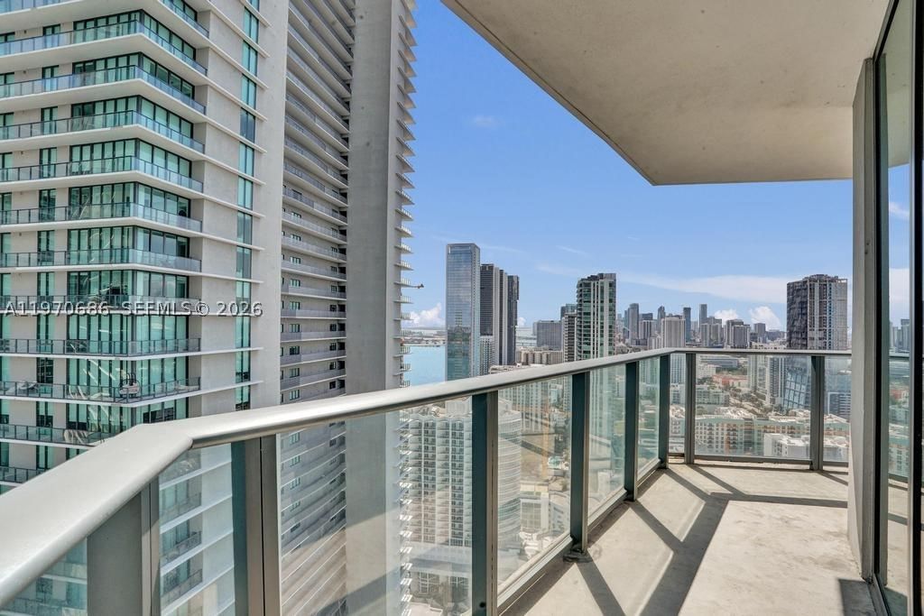 Real estate property located at 501 31st St #3306, Miami-dade, Paraiso Bayviews Condo, Miami, FL