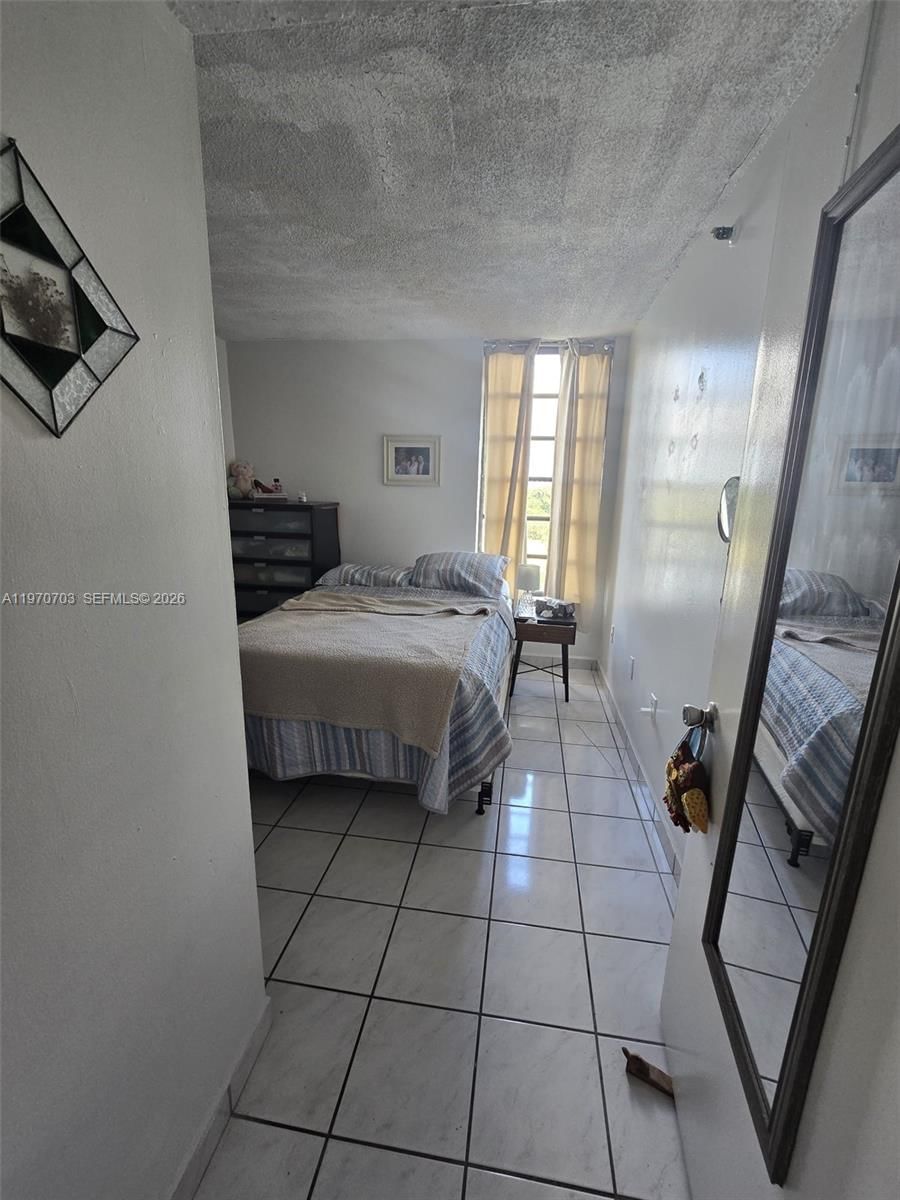 Real estate property located at 9688 Fontainebleau Blvd #409, Miami-dade, Golfview Cl Fontainbl Pk, Miami, FL