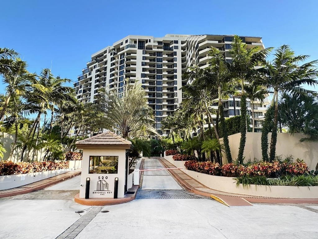 Real estate property located at 520 Brickell Key Dr A1912, Miami-dade, Brickell Key One Condo, Miami, FL