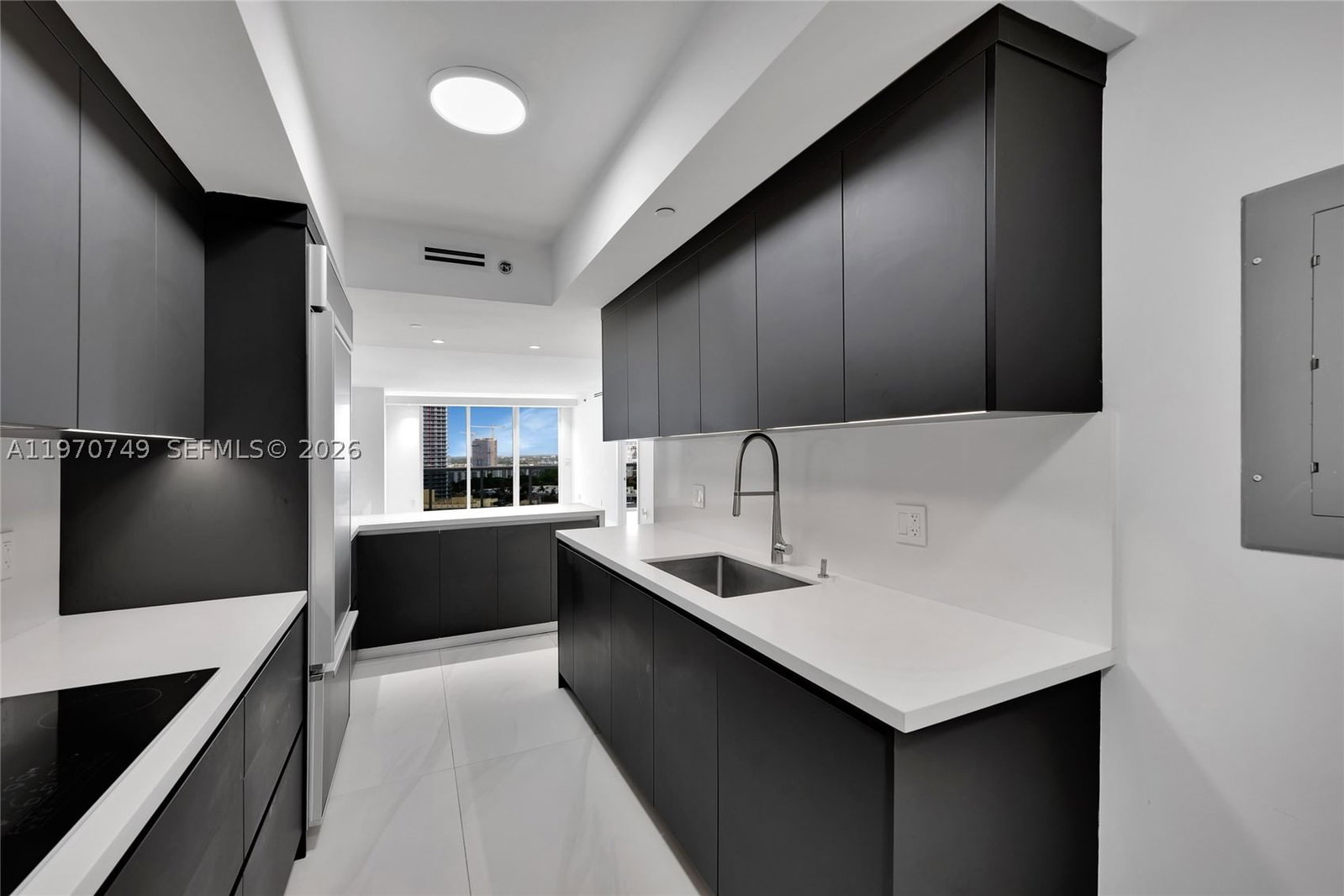 Real estate property located at 1850 Ocean Dr #1808, Broward, Beach Club One, Hallandale Beach, FL