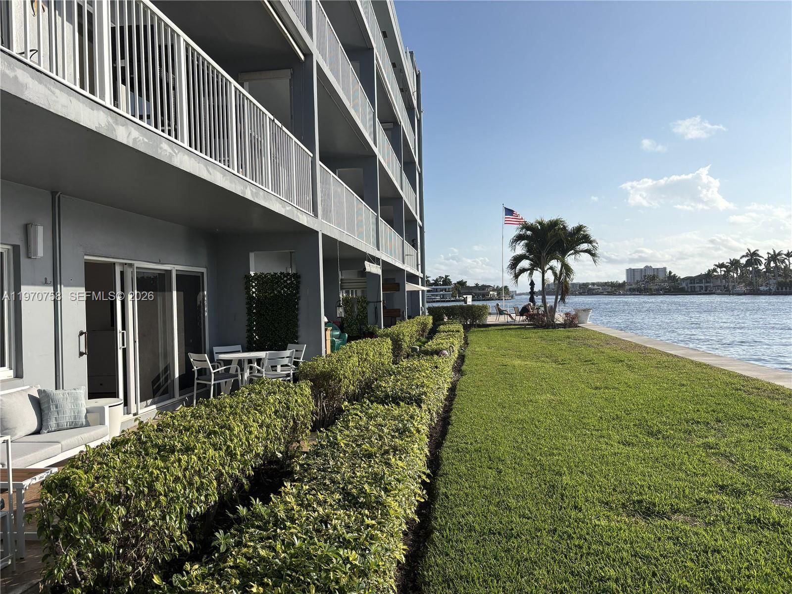 Real estate property located at 1201 Riverside Dr #107, Broward, Fairbanks Terrace South C, Pompano Beach, FL