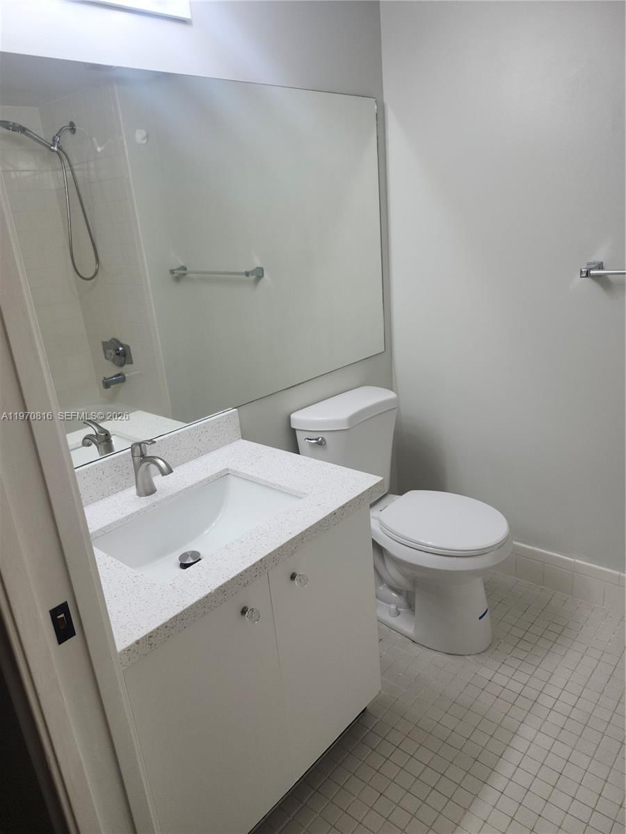 Real estate property located at 12501 14th St #311R, Broward, Cambridge At Century Vill, Pembroke Pines, FL