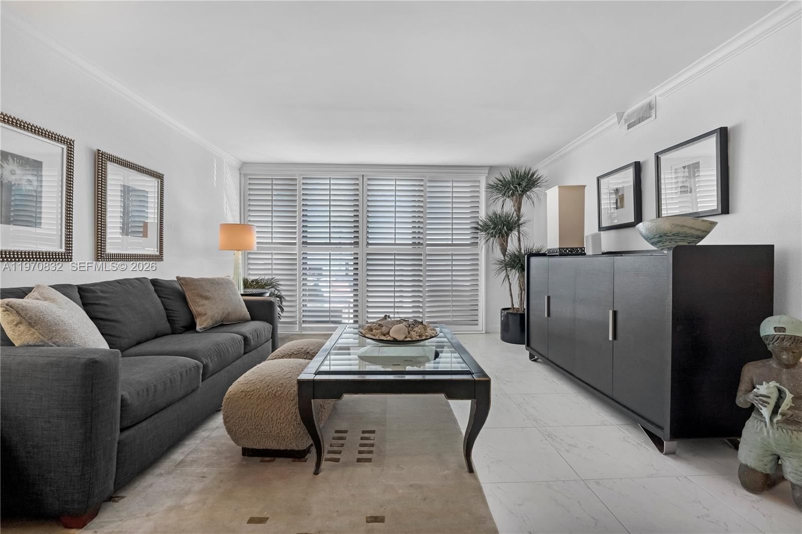 Real estate property located at 2301 Ocean #201, Broward, Catania Condo, Hollywood, FL