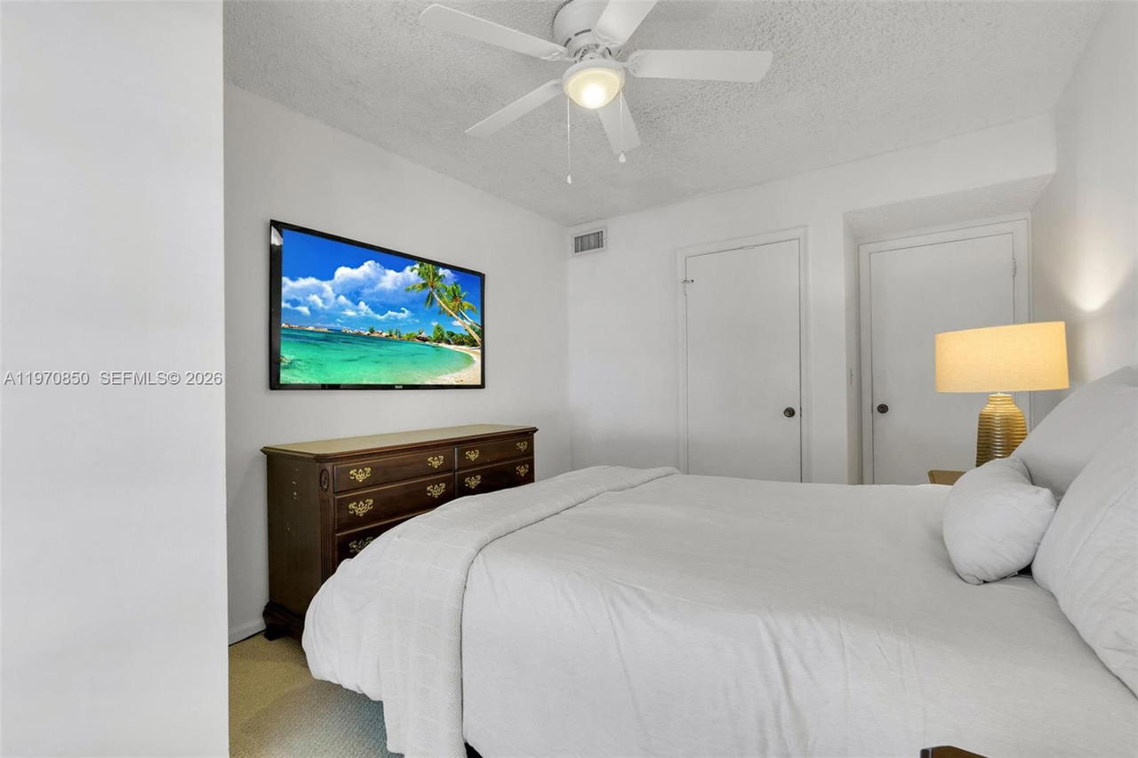 Real estate property located at 2180 67th St #723, Broward, Imperial Point Colonnades, Fort Lauderdale, FL