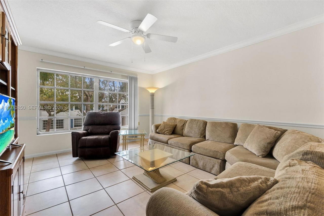 Real estate property located at 2180 67th St #723, Broward, Imperial Point Colonnades, Fort Lauderdale, FL