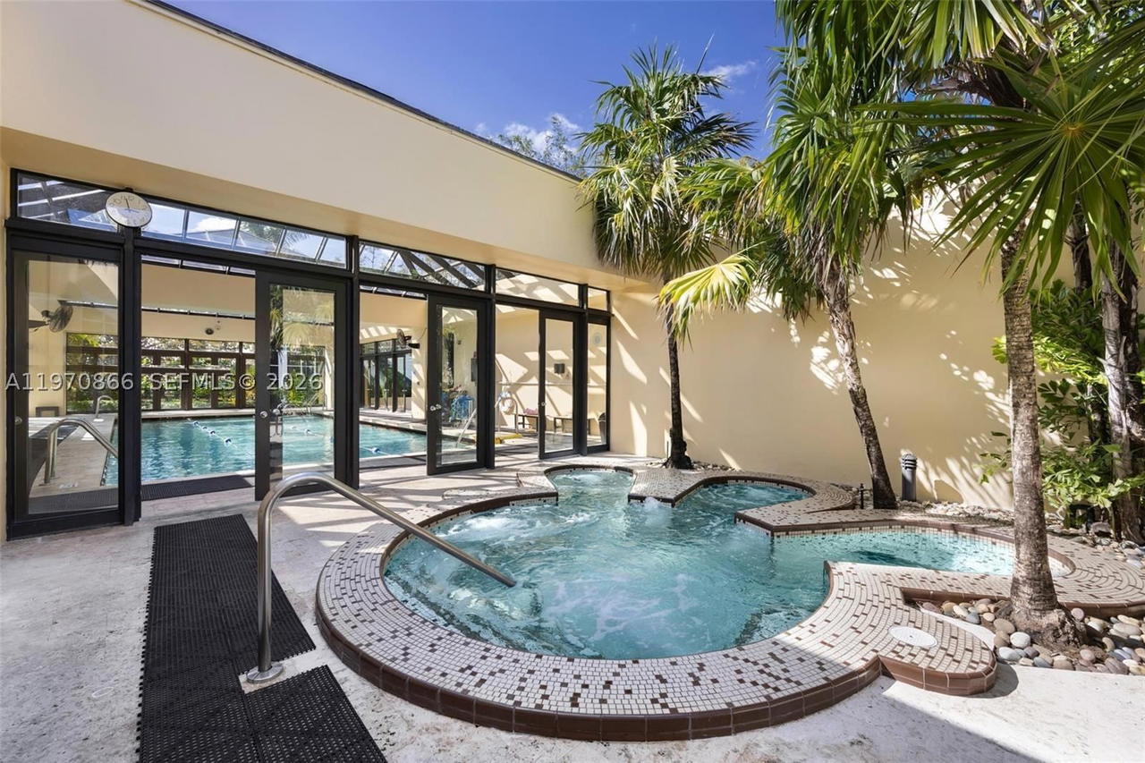 Real estate property located at 2000 Towerside Ter #1408, Miami-dade, Towers Of Quayside Condo, Miami, FL