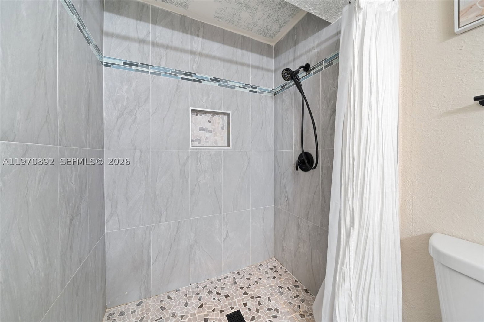 Real estate property located at 15599 106th Ln #1209, Miami-dade, Vista Lago At The Hammock, Miami, FL