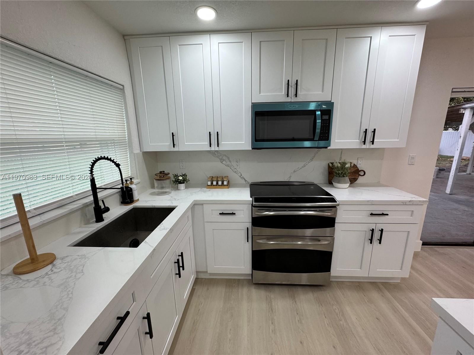 Real estate property located at 14335 109th Ct, Miami-dade, 8th Addn To Richmond Heig, Miami, FL