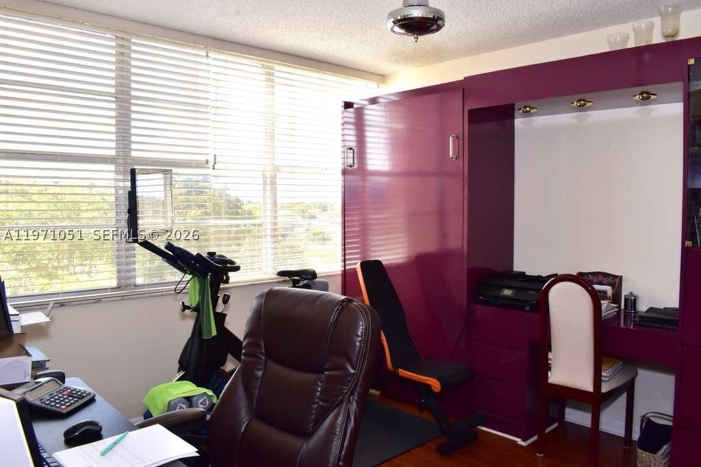 Real estate property located at 1300 Saint Charles Pl #617, Broward, Park Place Condominium No, Pembroke Pines, FL