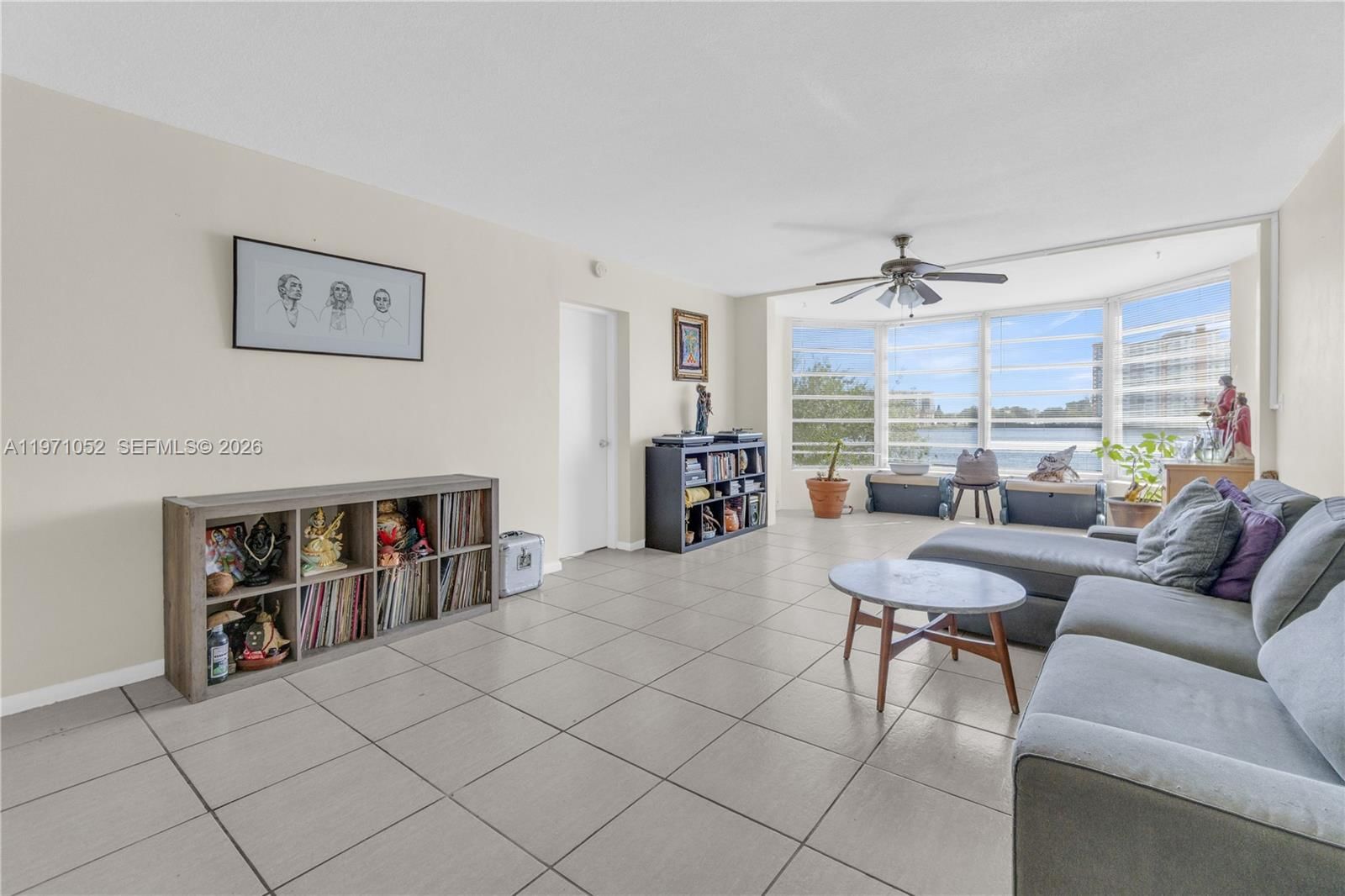Real estate property located at 1302 191st St A221, Miami-dade, Fifth Forum Condo, Miami, FL