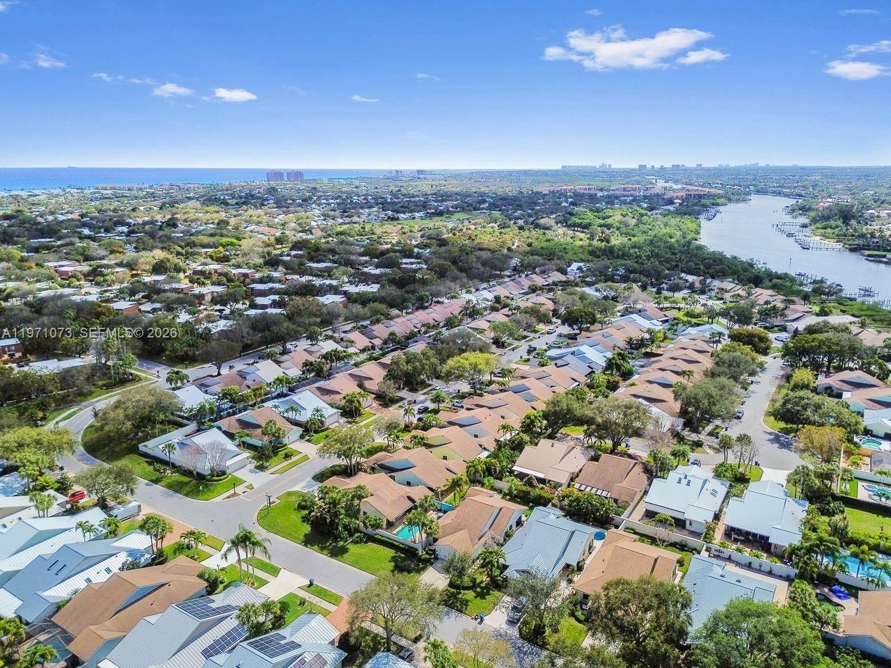 Real estate property located at 334 Leeward Dr, Palm Beach, River, Jupiter, FL
