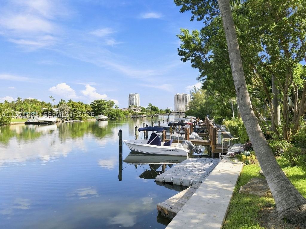 Real estate property located at 1698 Ocean Ln #171, Broward, Oceanage Condo, Fort Lauderdale, FL