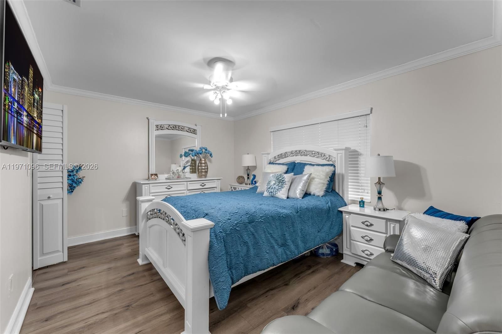 Real estate property located at 15109 71st Ln, Miami-dade, Westwind Lakes Sec 1, Miami, FL