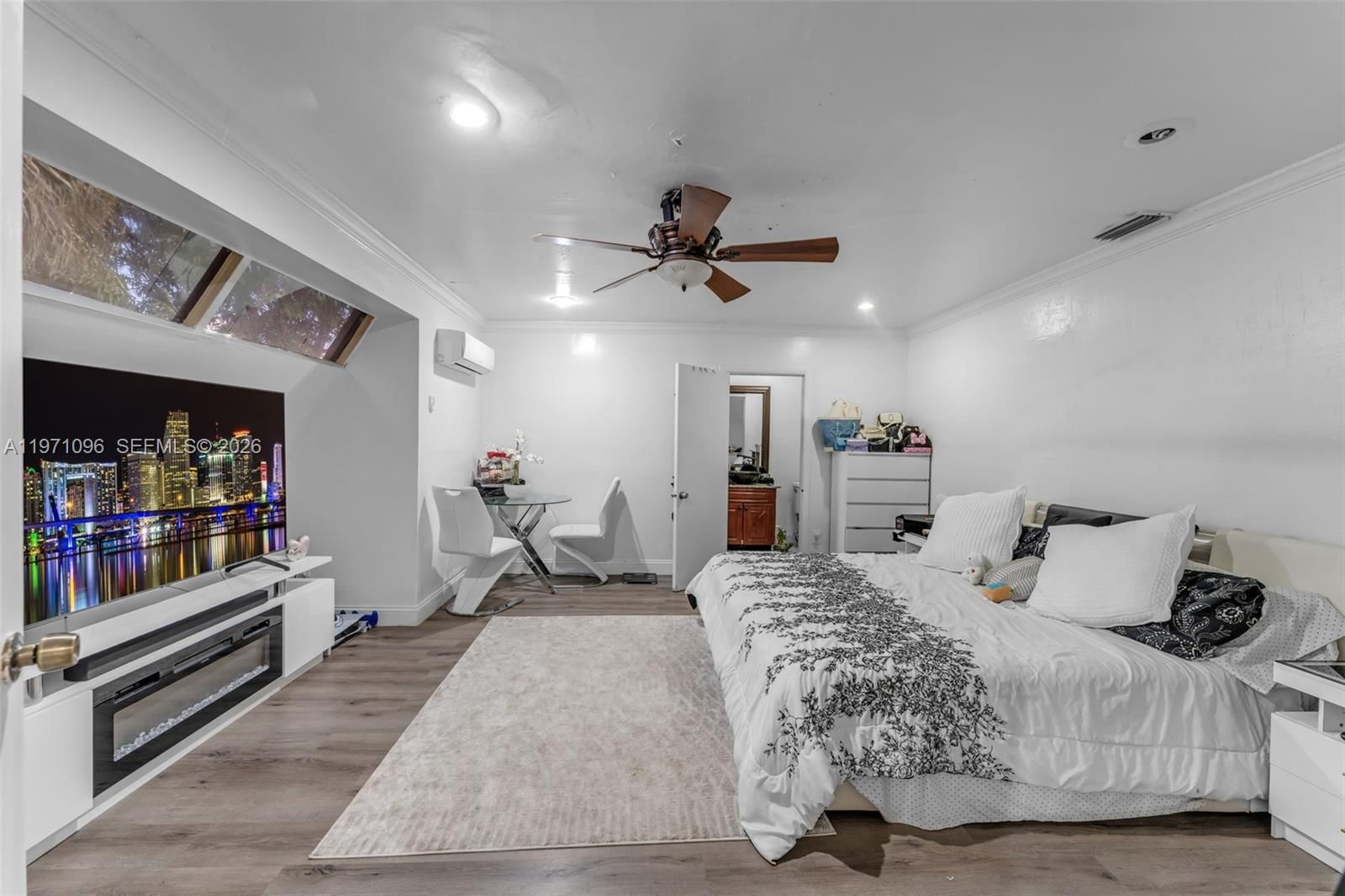 Real estate property located at 15109 71st Ln, Miami-dade, Westwind Lakes Sec 1, Miami, FL