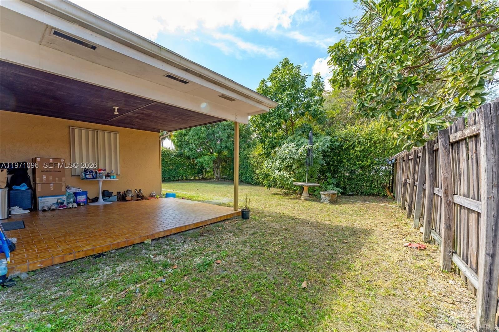 Real estate property located at 15109 71st Ln, Miami-dade, Westwind Lakes Sec 1, Miami, FL