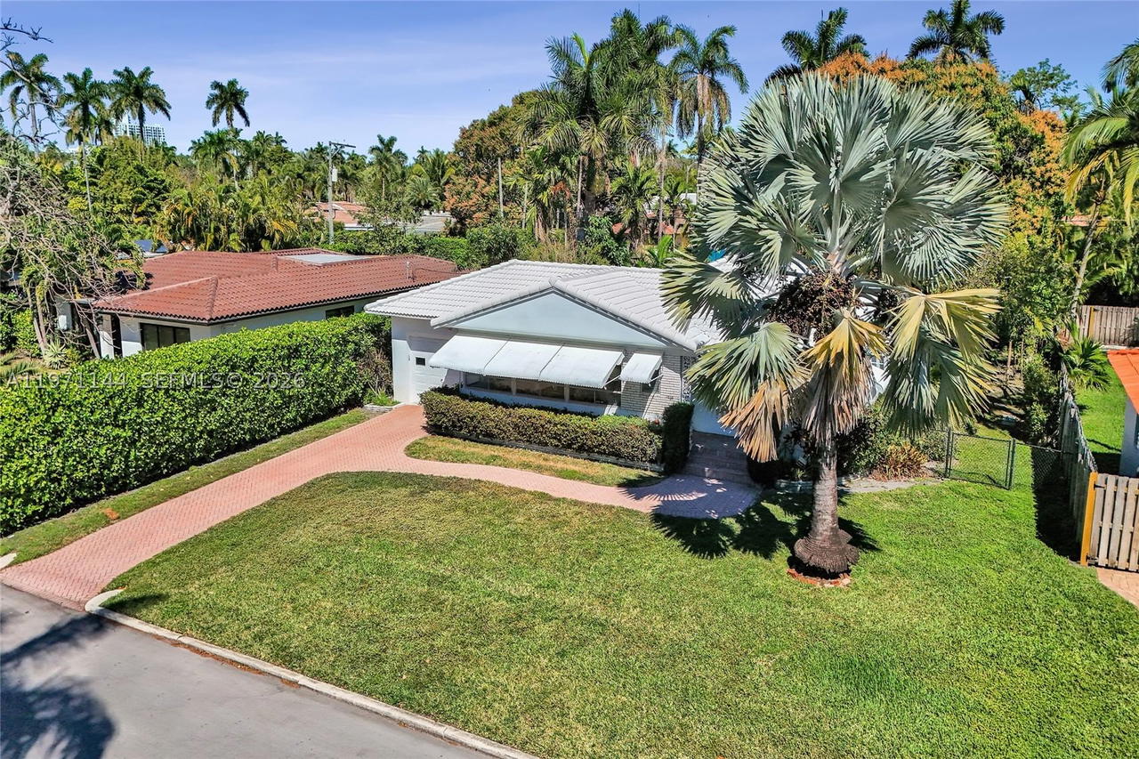 Real estate property located at 1235 Jefferson St, Broward, Hollywood Lakes, Hollywood, FL