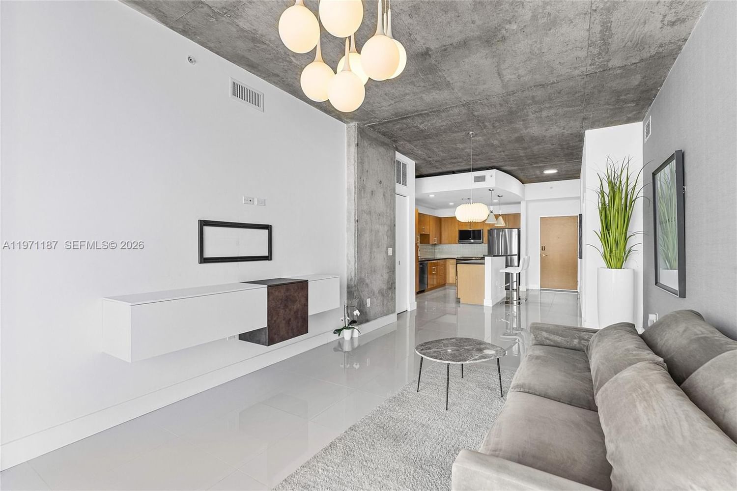 Real estate property located at 300 Australian Ave #812, Palm Beach, Edge Condo, West Palm Beach, FL
