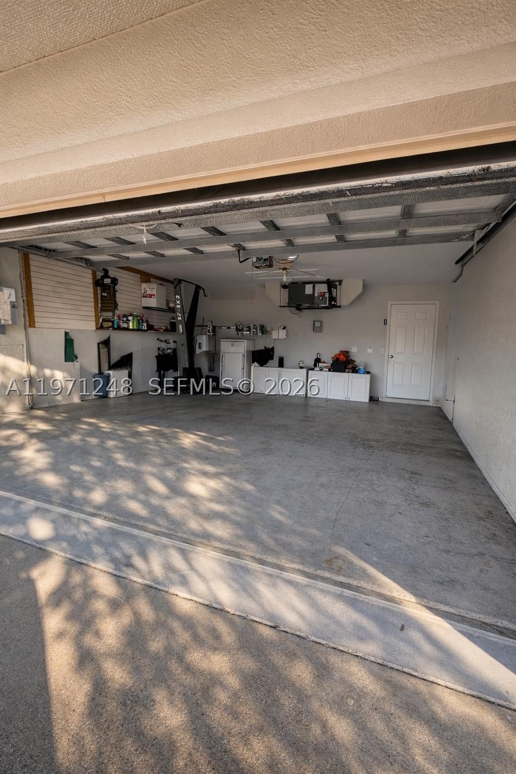 Real estate property located at 1518 SENIOR CT, Lee, Varsity Lake, Lehigh Acres, FL