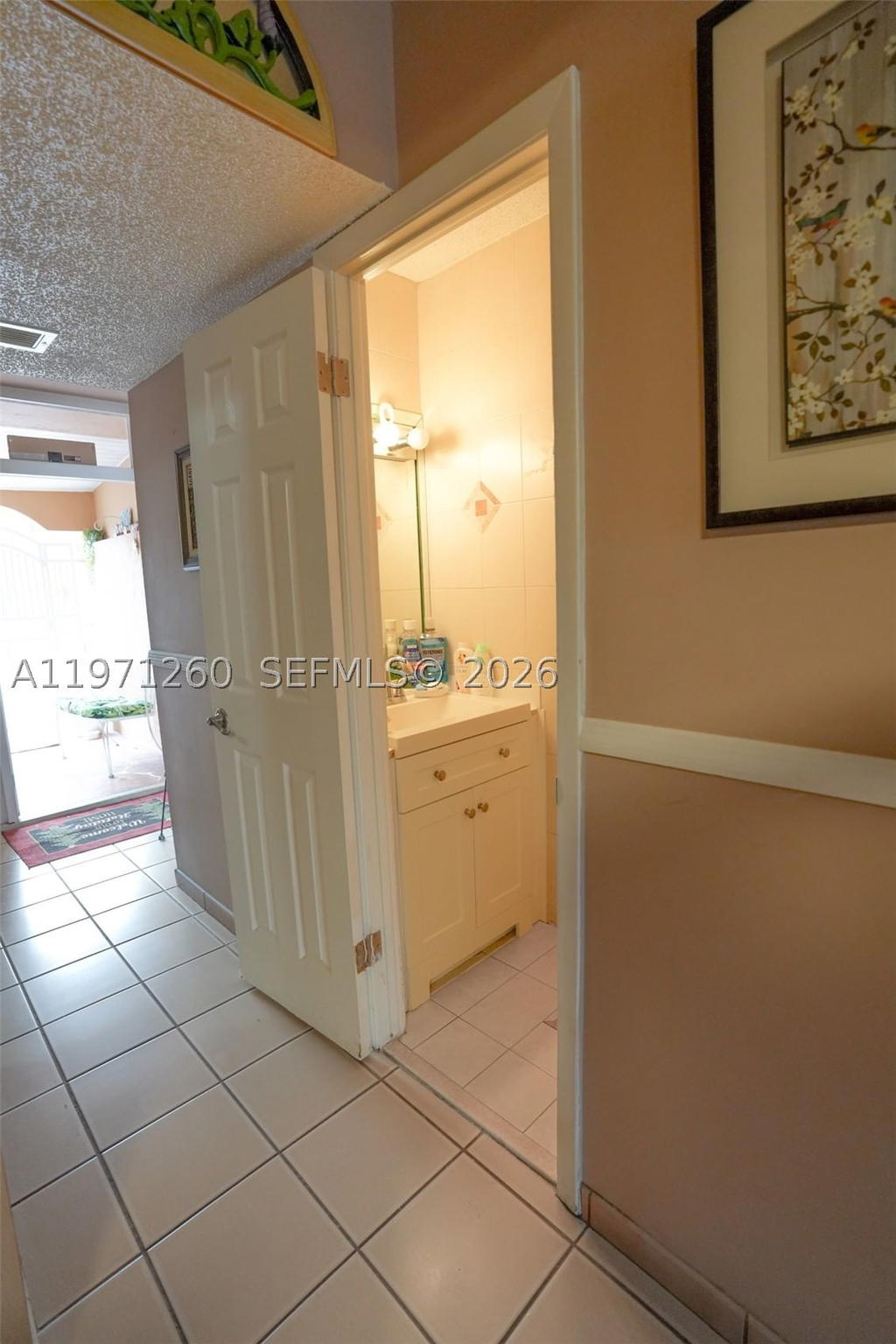 Real estate property located at 1159 40th St #16, Miami-dade, Mango Hill Condo No 6, Hialeah, FL